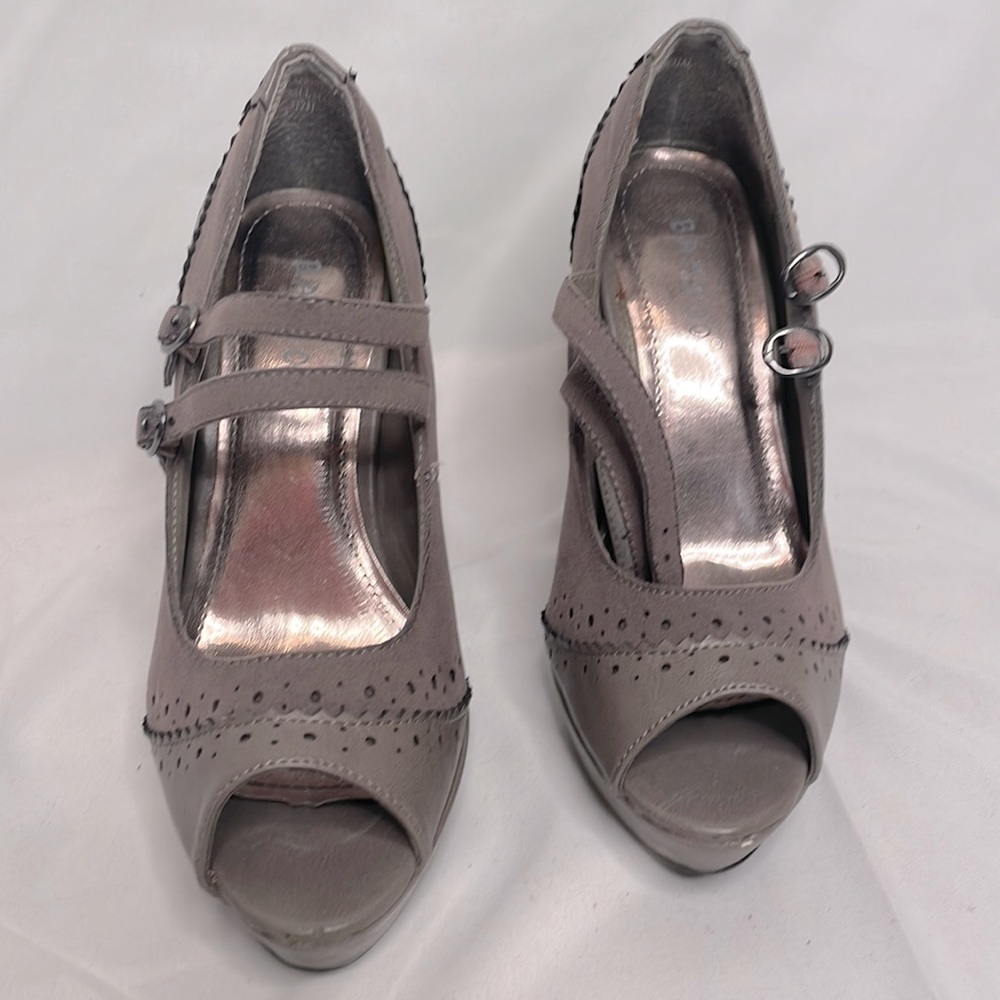 Bamboo Grey Suede Detailed Heels